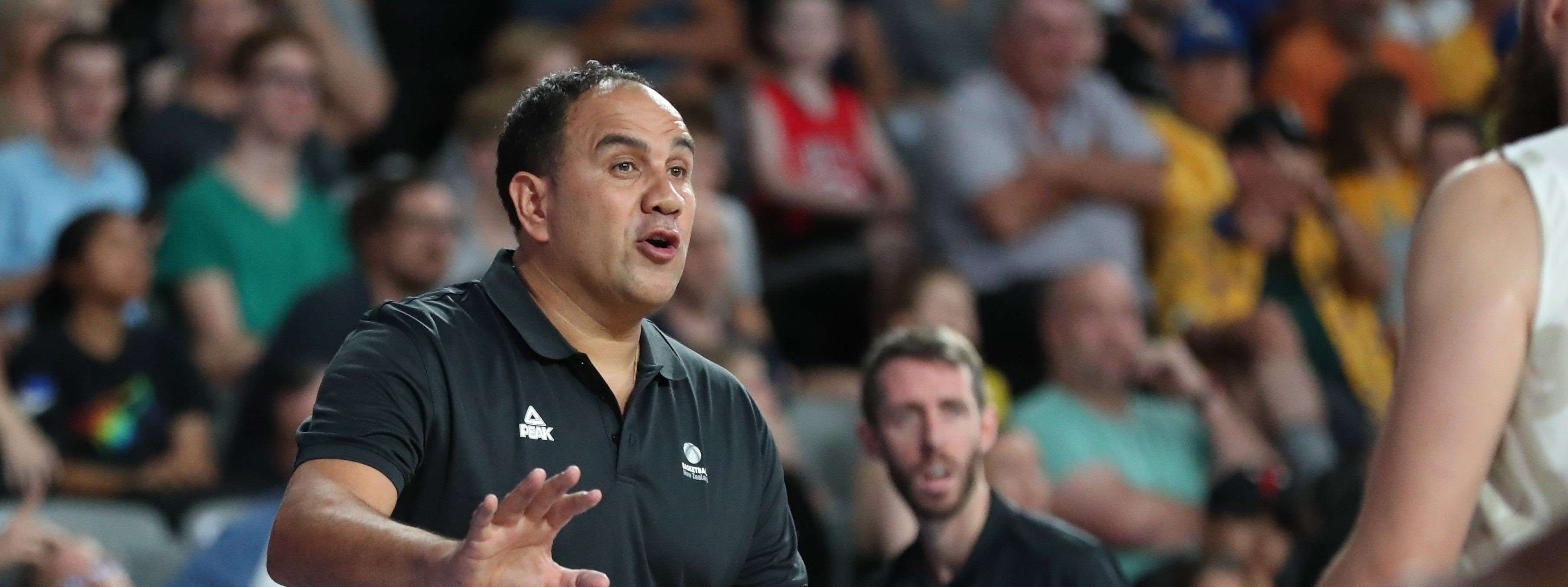 Tall Blacks coach scores local role