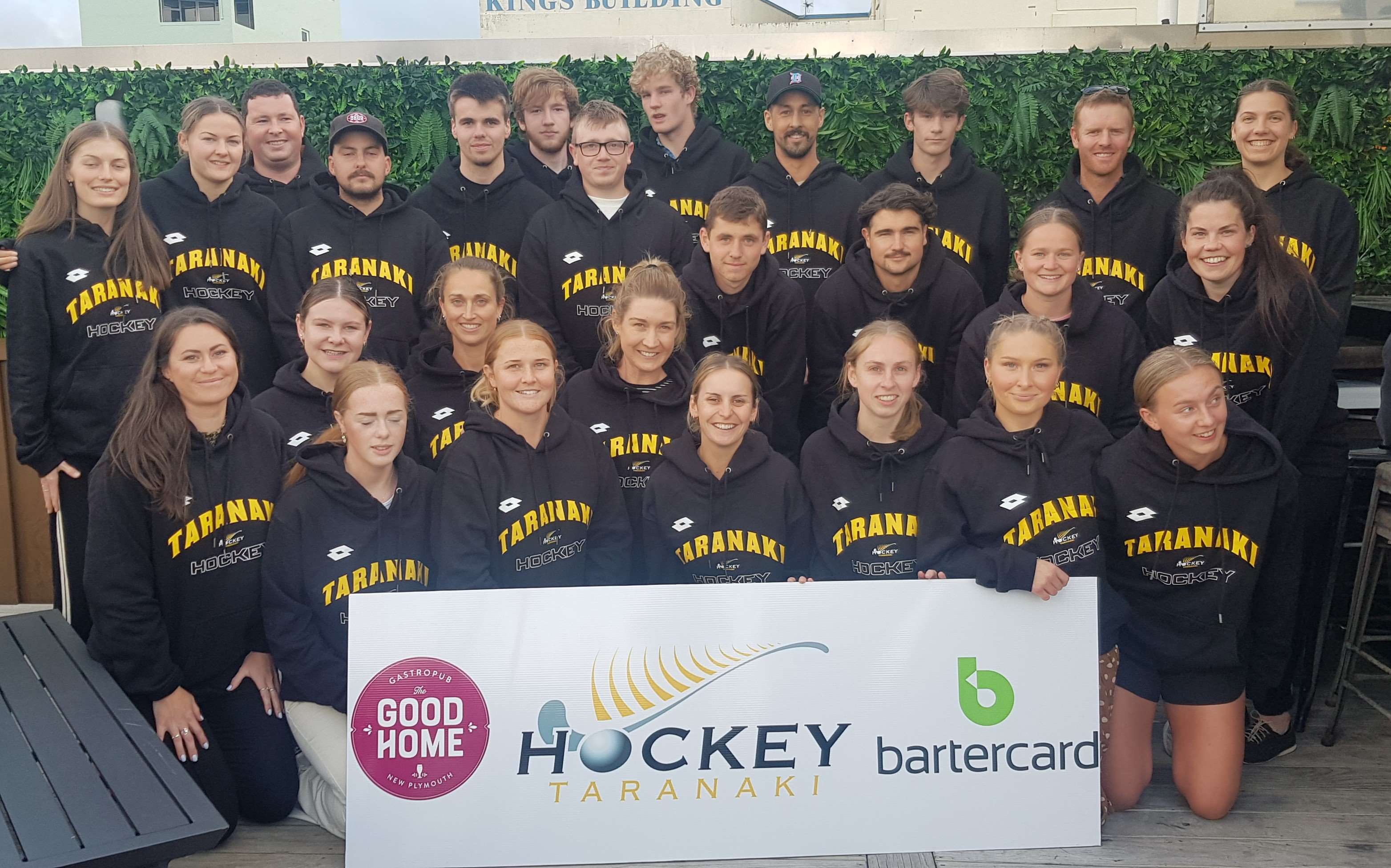 Hockey teams embark on lower North Islands