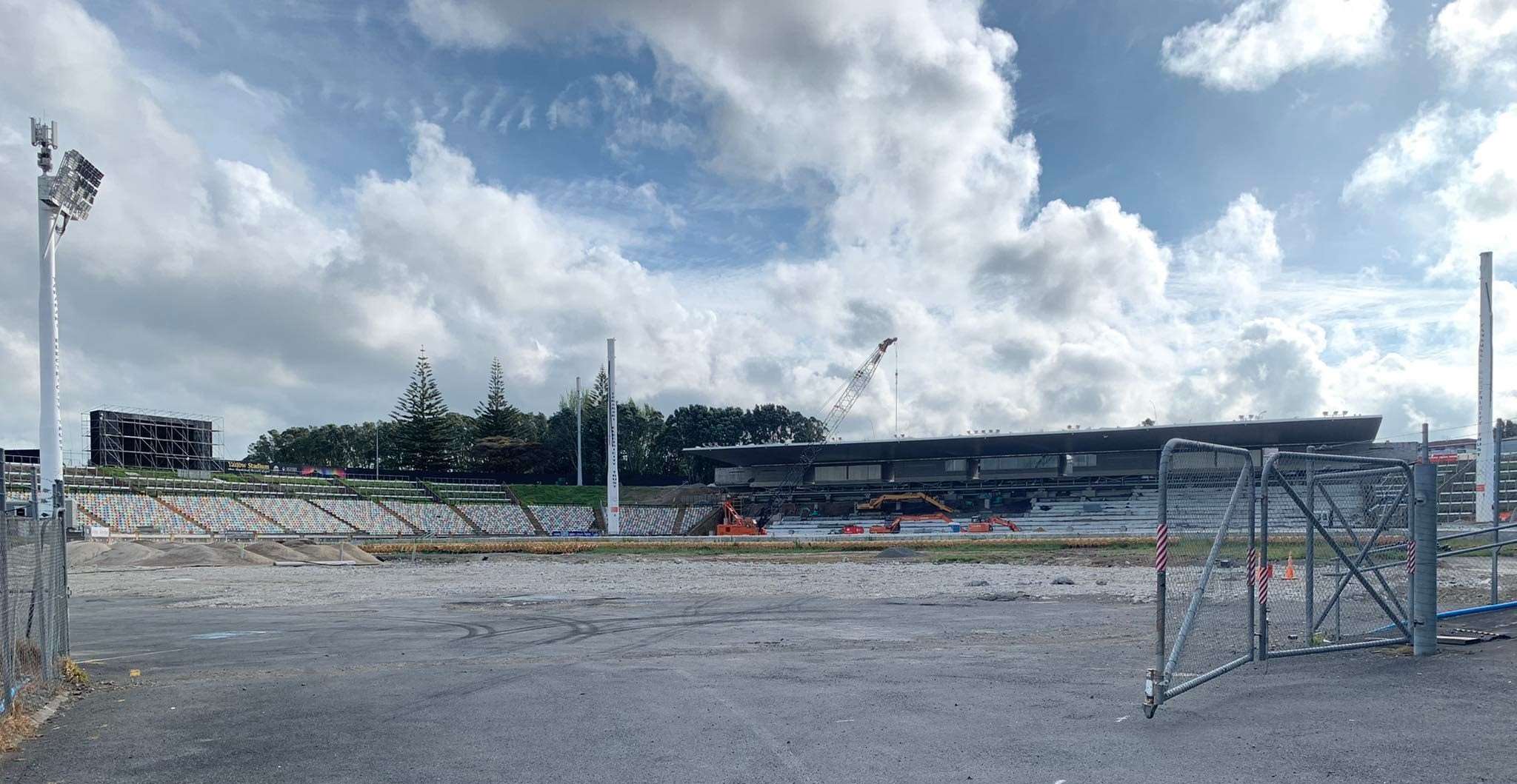 West stand bleaches back before Christmas, project on budget