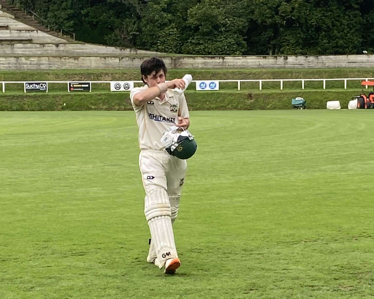 Cricket: Rain dictates the mood