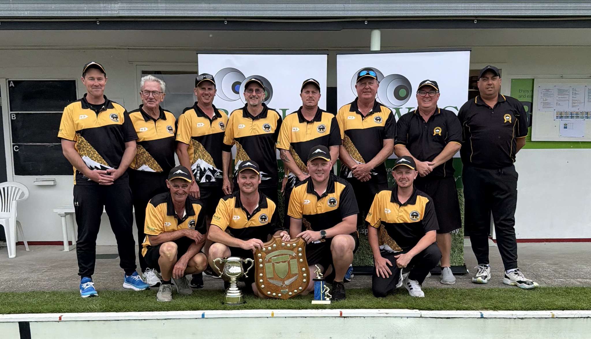 Bowls: Rep bowlers claim best prize at weekend events