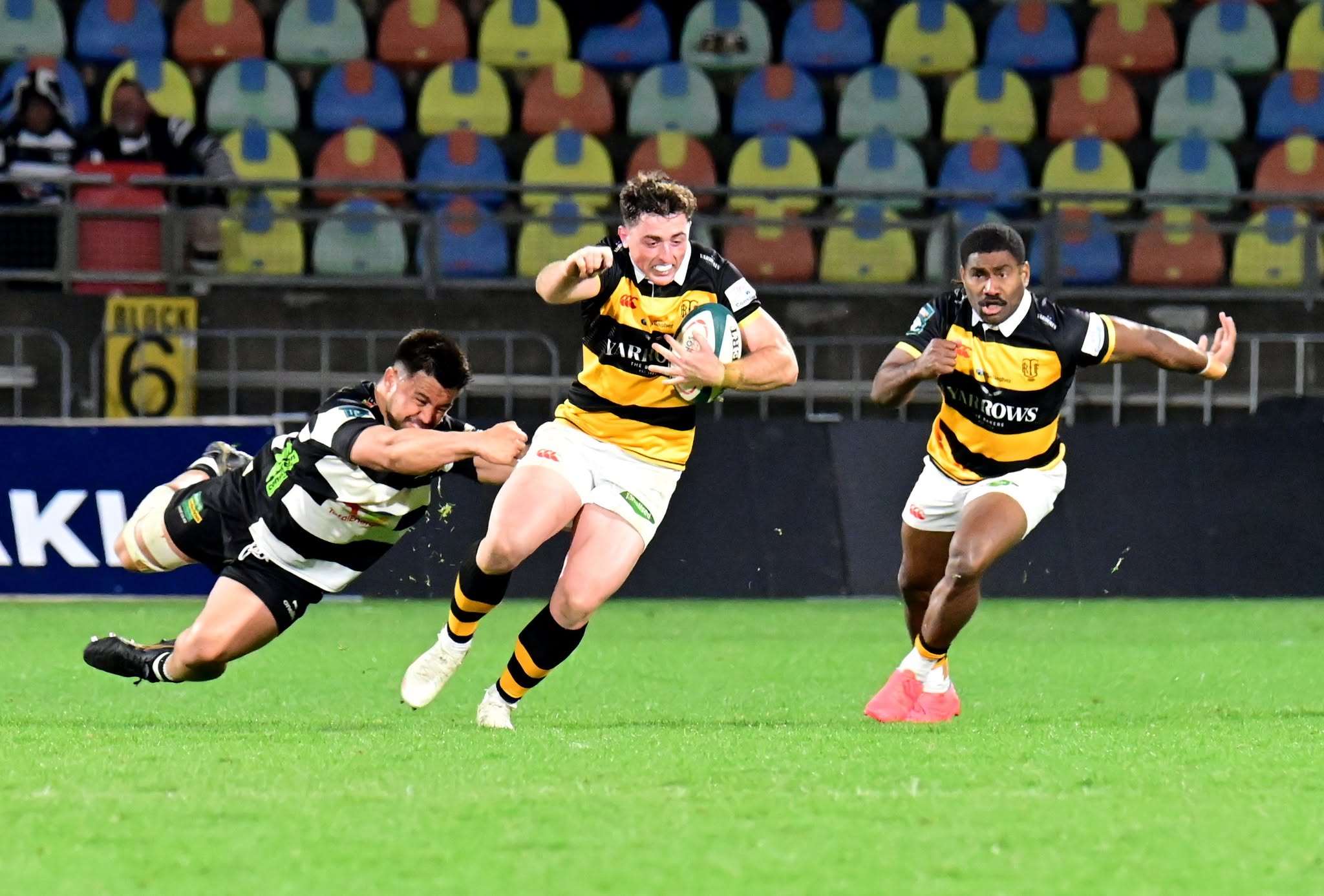 Rugby: Bulls dominate Magpies in Napier